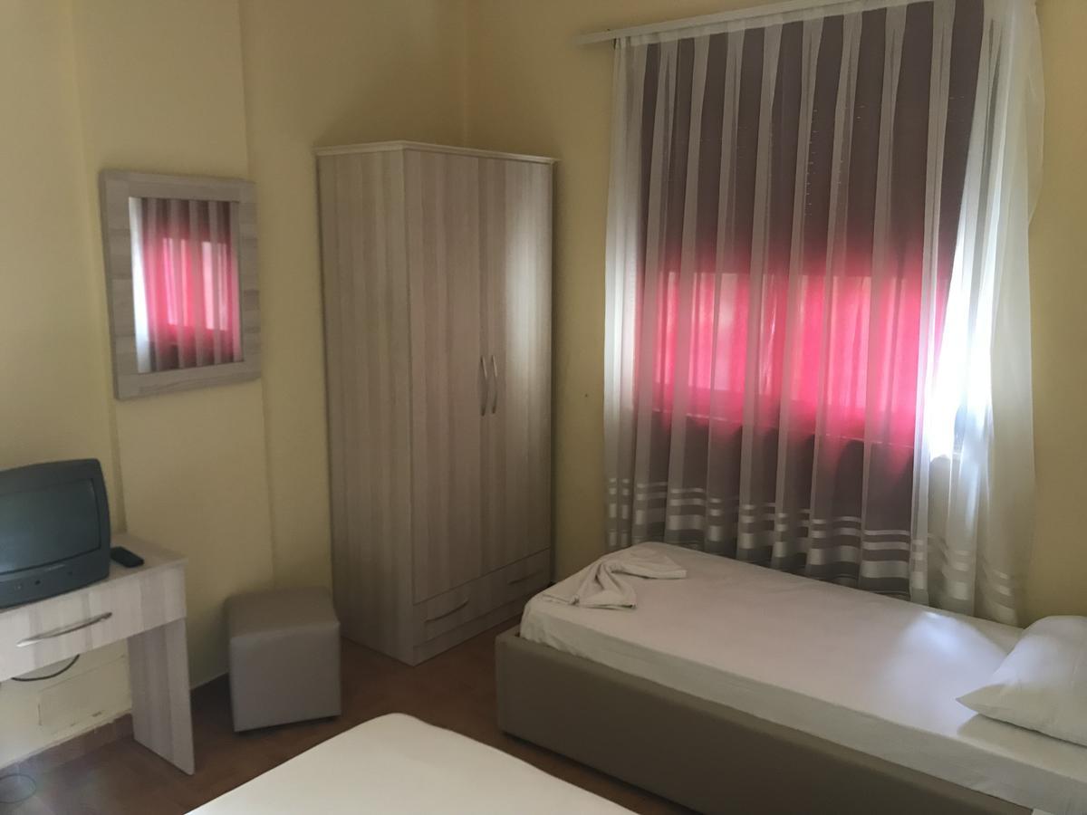 Hotel President Golem  Eksteriør billede